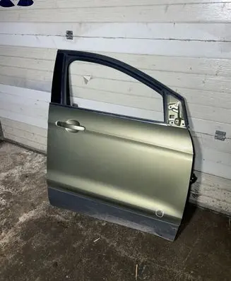Ford Kuga II Front door