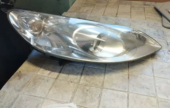 Peugeot 407 Headlight/headlamp 0301213272