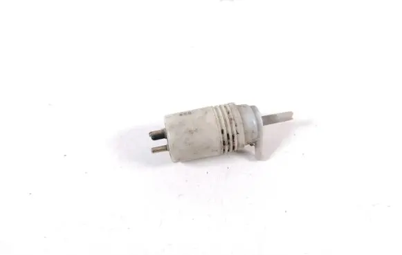 Mercedes-Benz SL R107 Windscreen/windshield washer pump