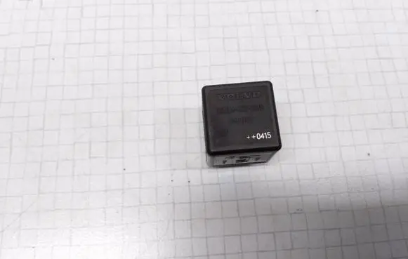 Volvo V70 Other relay V23134A52X345 9441160