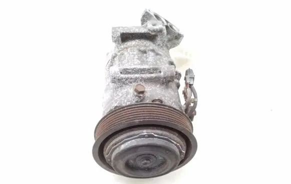 Nissan Qashqai Air conditioning (A/C) compressor (pump) 926004EA0A