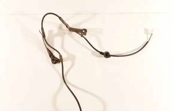 Toyota Yaris Rear ABS sensor wiring 