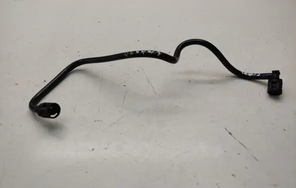 Ford C-MAX I Vacuum line/pipe/hose 8M516C662AB