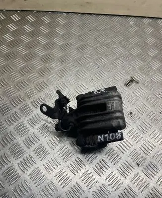 Volkswagen Jetta VI Rear brake caliper