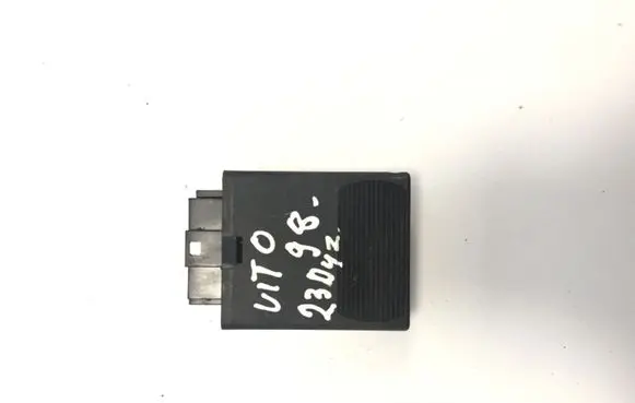 Mercedes-Benz Vito Viano W638 Light relay 0165452632 05014110