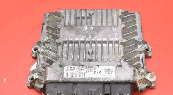 Volvo S40 Engine control unit/module ECU 30729518