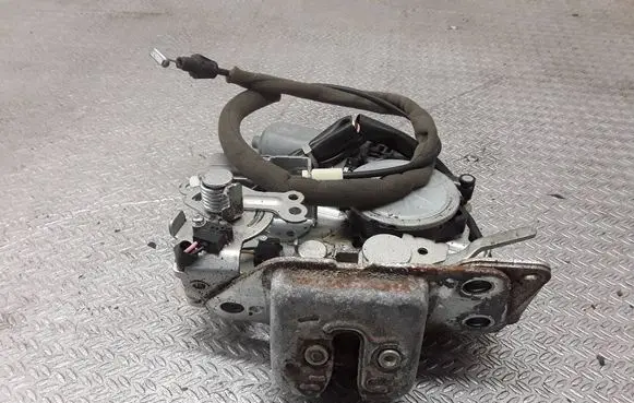 Chrysler Grand Voyager V Tailgate/trunk/boot lock/catch/latch 