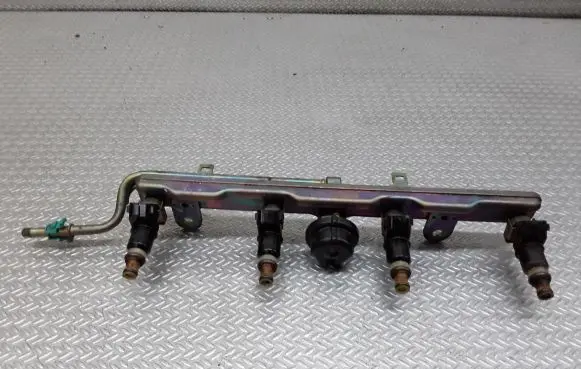Acura RSX I Fuel injectors set 