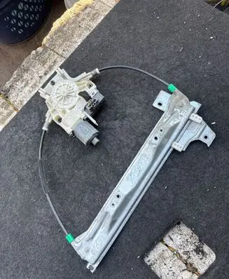 Peugeot 407 Rear door window regulator with motor 0130822201 994651102