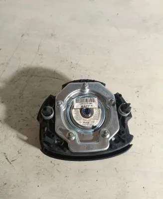 Volkswagen Fox Steering wheel airbag A1RBAG