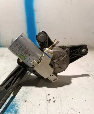 Renault Scenic II - Grand scenic II Rear window wiper motor 8200153458B