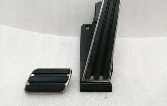 Porsche Boxster 981 Accelerator throttle pedal 97042302101