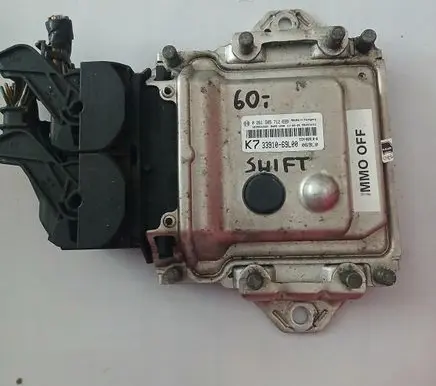 Suzuki Swift II Engine control unit/module ECU 33910-69L00