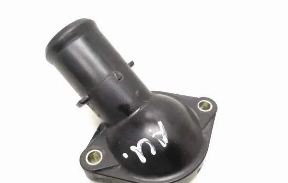 Toyota Auris 150 Engine coolant pipe/hose
