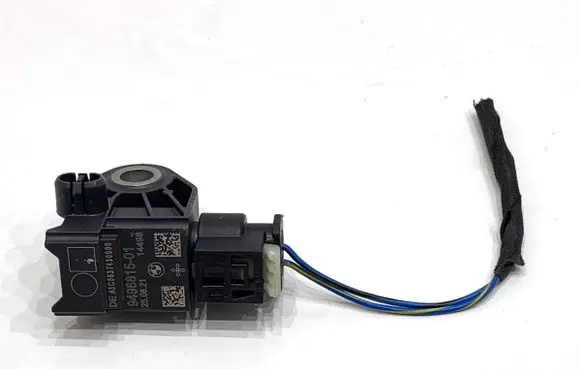 BMW 3 G20 G21 Airbag deployment crash/impact sensor 9496815