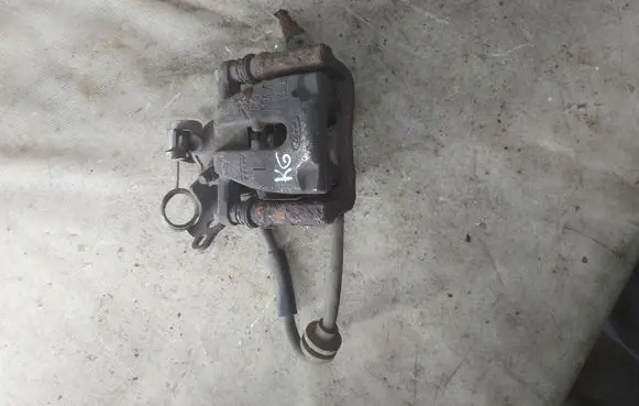 Ford Kuga I Rear brake caliper