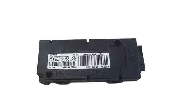 Peugeot 3008 I Bluetooth control unit module 9665183080