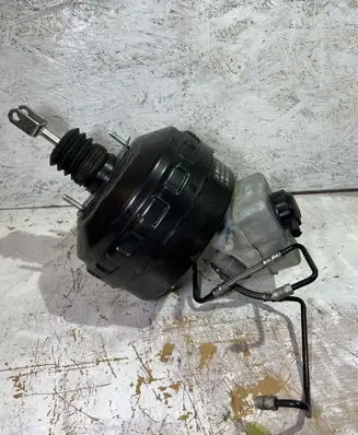 BMW 3 E90 E91 Brake booster 6785649