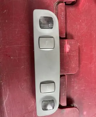 Audi A4 S4 B6 8E 8H Rear seat light 8E0947111A