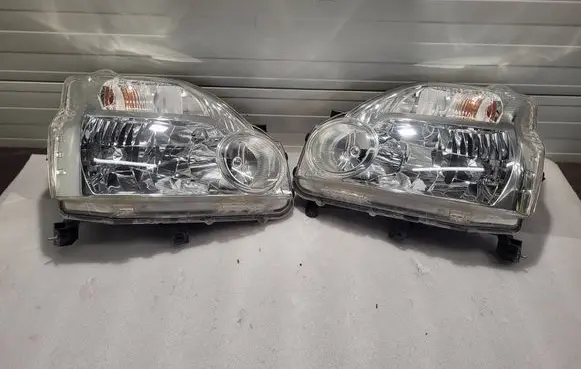 Nissan X-Trail T31 Headlights/headlamps set 
