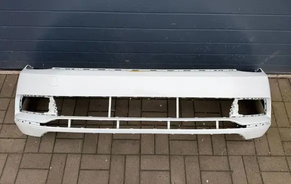 Volkswagen PASSAT B8 Front bumper 3G0807221