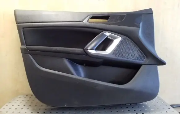 Peugeot 308 Front door card panel trim 96776523ZD