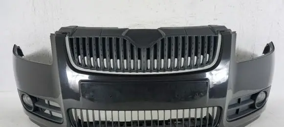 Skoda Fabia Mk2 (5J) Front bumper 5J0807221