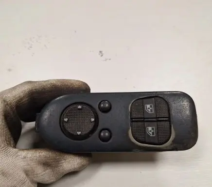 Volkswagen Sharan Electric window control switch