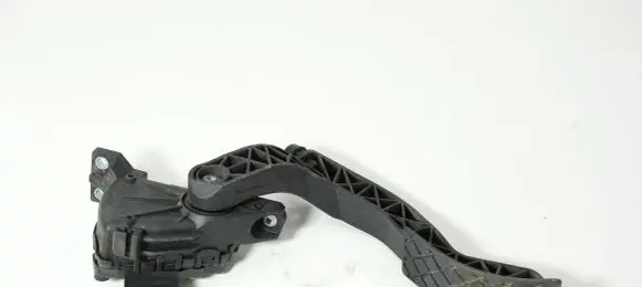 Audi A6 S6 C5 4B Accelerator throttle pedal 8D1723523N
