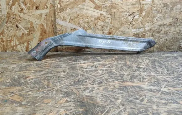 Porsche 928 Fender mounting bracket