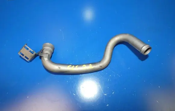 Mercedes-Benz CLC CL203 Engine coolant pipe/hose A6462030440