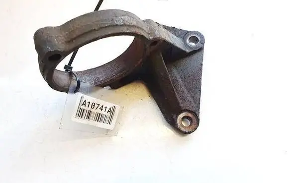 Nissan Almera Tino Engine mounting bracket BU100
