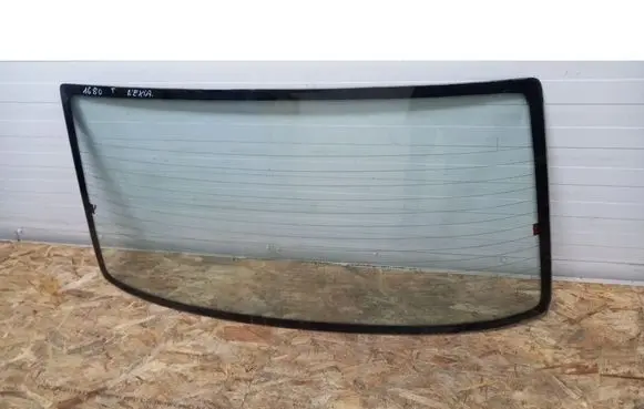 Daewoo Nexia Front vent window/glass (coupe) 