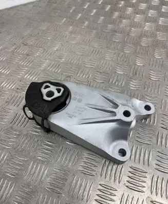 MG ZS Engine mount bracket 10884497 022071501