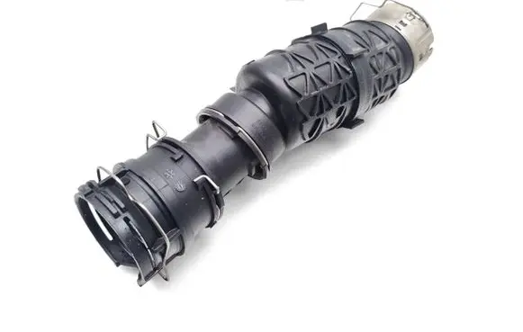 Intercooler hose/pipe