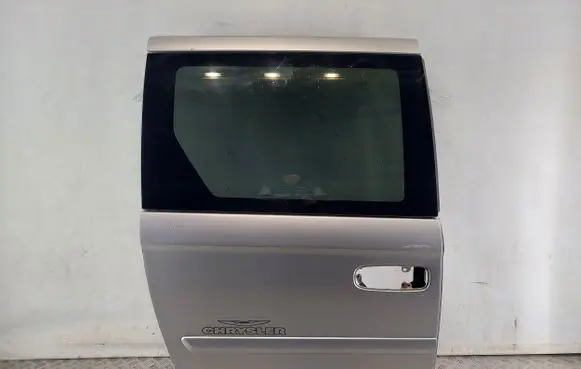 Chrysler Voyager Side sliding door 