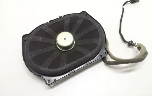 Opel Insignia A Subwoofer speaker