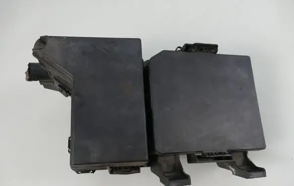 Nissan Qashqai Comfort/convenience module 284B7JD000 24382JD00A