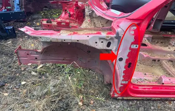 Audi Q3 F3 Front quarter panel 