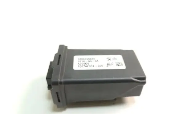Citroen C4 II Picasso Other control units/modules 9806066880