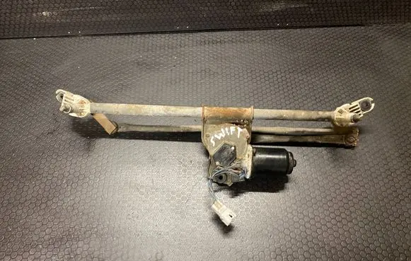 Suzuki Swift I Front wiper linkage and motor