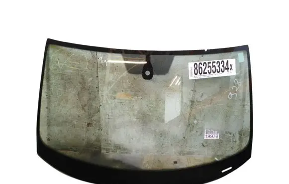 Volkswagen Tiguan Allspace Front windscreen/windshield window FW4764