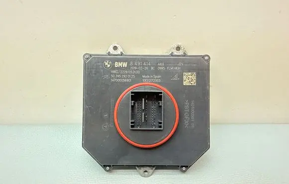 BMW 5 G30 G31 G38 LED ballast control module 8491414
