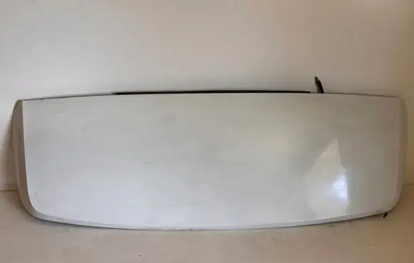 Volvo XC40 Tailgate/trunk spoiler 39848139 1505036426862
