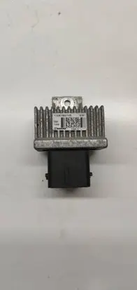 Renault Megane IV Glow plug pre-heat relay 110678071R