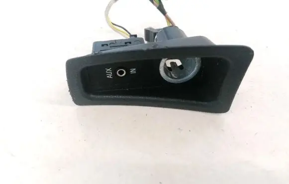 USB socket connector