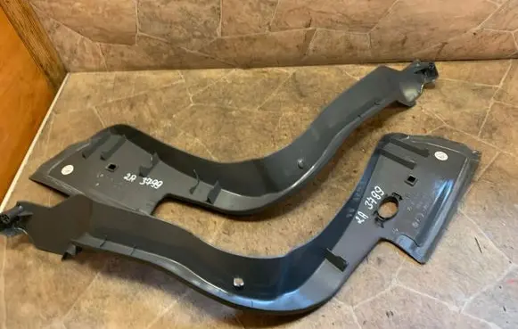 Mercedes-Benz SL R230 Centre console side trim rear A2306940391 A2306940491