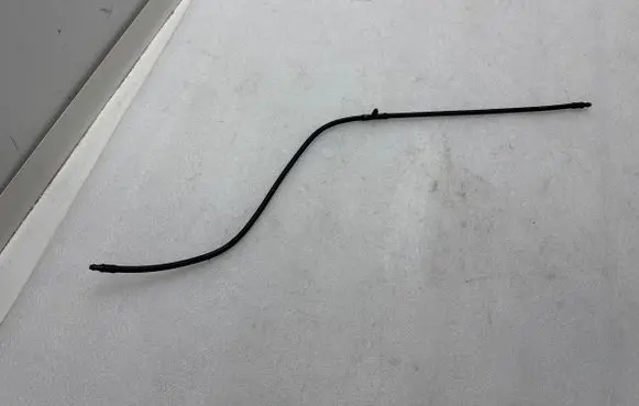 BMW 3 G20 G21 Windshield washer fluid hose 7464760 132640