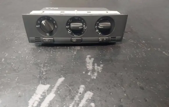 Volvo S40, V40 Climate control/heater control trim 889558