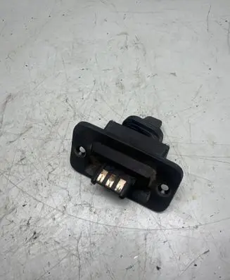 Volkswagen Caddy Sliding door contact joint 2K0907438
